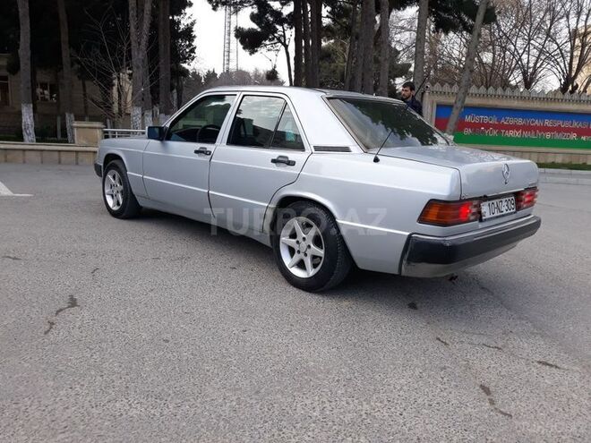 Mercedes 190 1992, 295,555 km - 2.0 л - Bakı