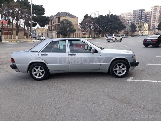 Mercedes 190 1992, 295,555 km - 2.0 л - Bakı