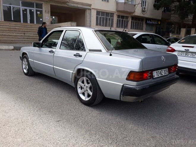 Mercedes 190 1992, 295,555 km - 2.0 л - Bakı