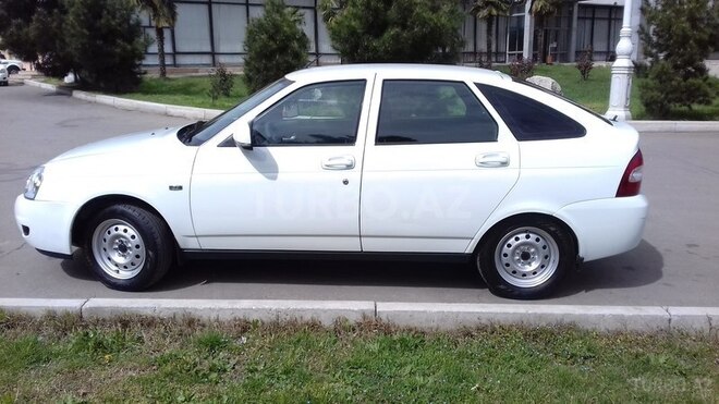 LADA (VAZ) Priora 2013, 105,000 km - 1.6 l - Gəncə