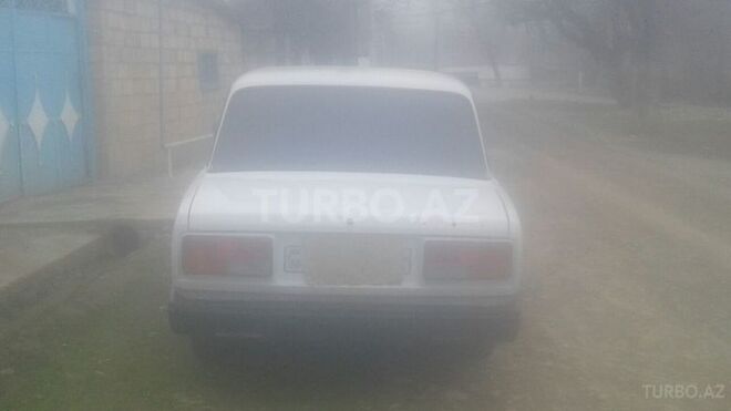 LADA (VAZ) 2107 2004, 1,000 km - 1.6 l - Qusar