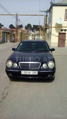Mercedes E 220 2000, 310,000 km - 2.2 l - Bakı