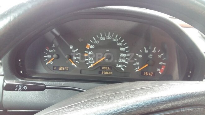 Mercedes C 180 1997, 278,000 km - 1.8 l - Bakı