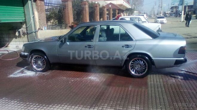 Mercedes E 230 1990, 480,000 km - 2.3 l - Lənkəran