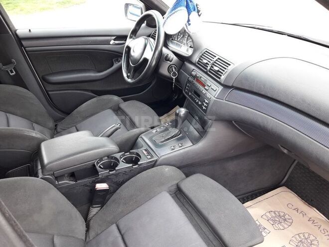 BMW 325 2003, 185,000 km - 2.5 l - Bakı
