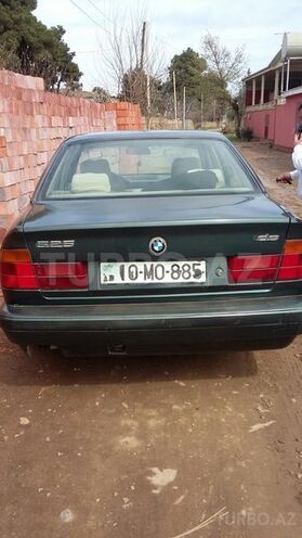 BMW 525 1993, 60,000 km - 2.5 l - Masallı