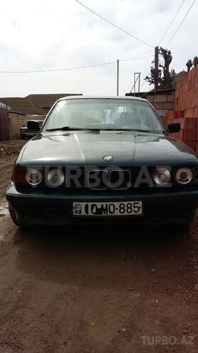 BMW 525 1993, 60,000 km - 2.5 l - Masallı