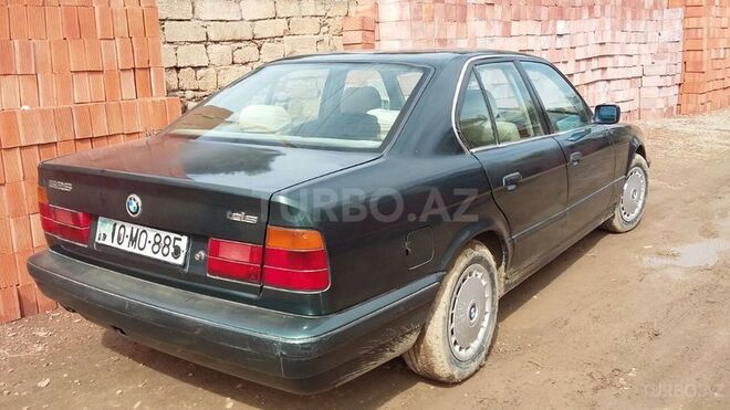 BMW 525 1993, 60,000 km - 2.5 l - Masallı