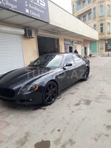 Maserati Quattroporte 2011, 130,000 km - 4.7 l - Bakı