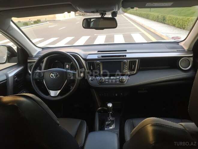 Toyota RAV4 2017, 6,000 km - 2.0 l - Bakı