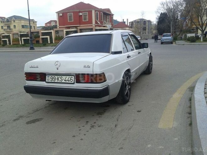Mercedes 190 1991, 300,000 km - 2.0 л - Bakı