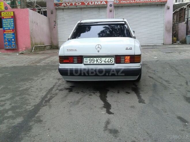 Mercedes 190 1991, 300,000 km - 2.0 л - Bakı