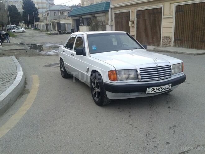 Mercedes 190 1991, 300,000 km - 2.0 л - Bakı