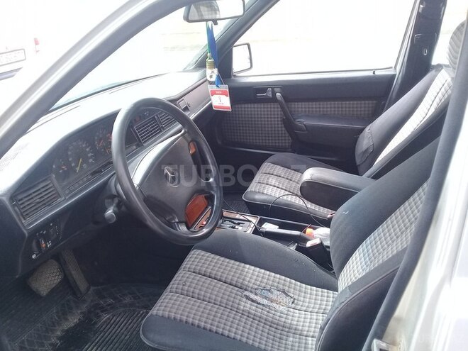 Mercedes 190 1992, 325,013 km - 2.0 л - Sumqayıt