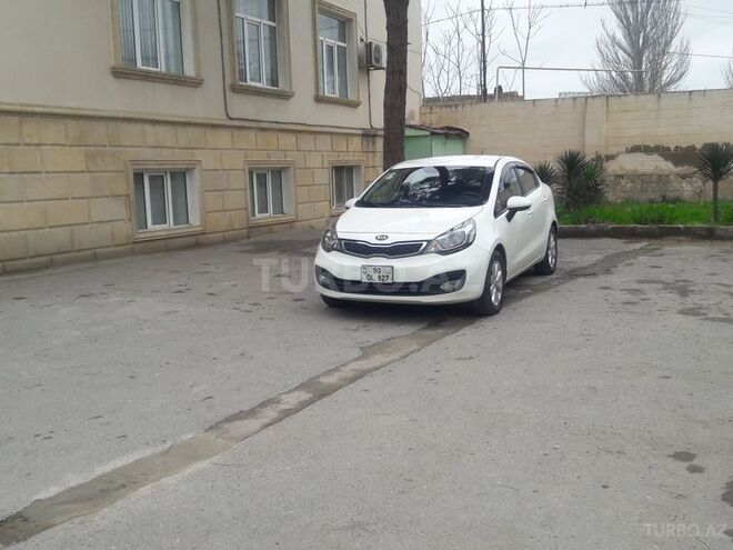 Kia Rio 2015, 121,147 km - 1.6 л - Bakı