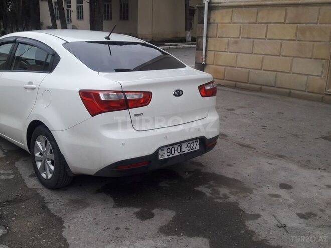 Kia Rio 2015, 121,147 km - 1.6 л - Bakı