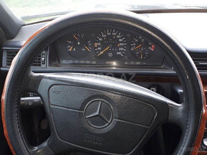 Mercedes E 200 1992, 450,000 km - 0.2 l - Bakı