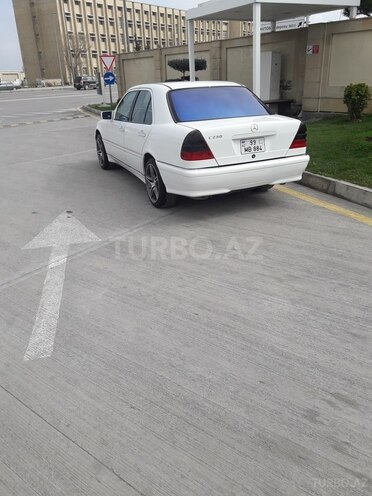 Mercedes C 230 1999, 198,000 km - 2.3 л - Bakı