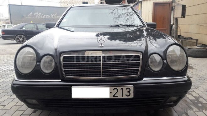 Mercedes E 230 1996, 320,000 km - 2.3 l - Bakı