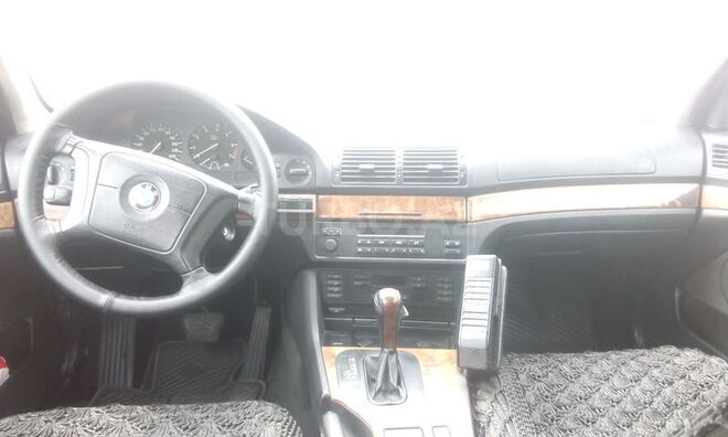 BMW 523 1997, 225,000 km - 2.3 l - Bakı