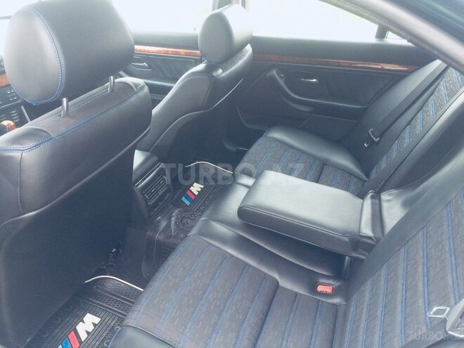 BMW 523 1998, 280,000 km - 2.5 l - Bakı