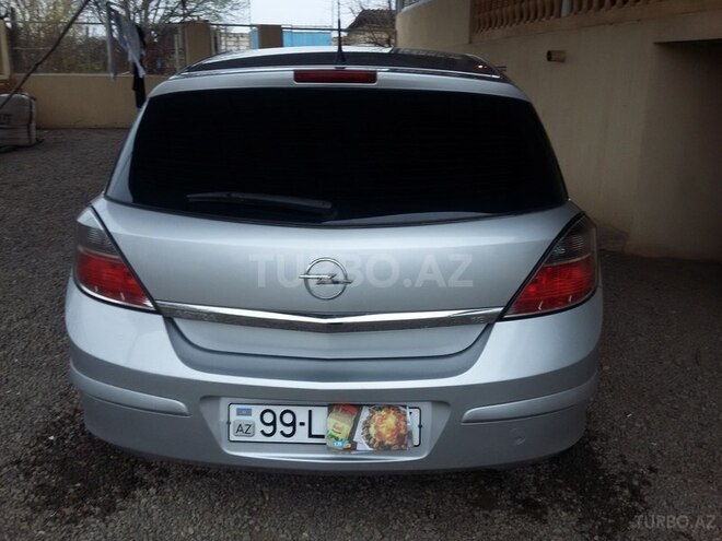 Opel Astra 2004, 199,000 km - 1.8 л - Bakı