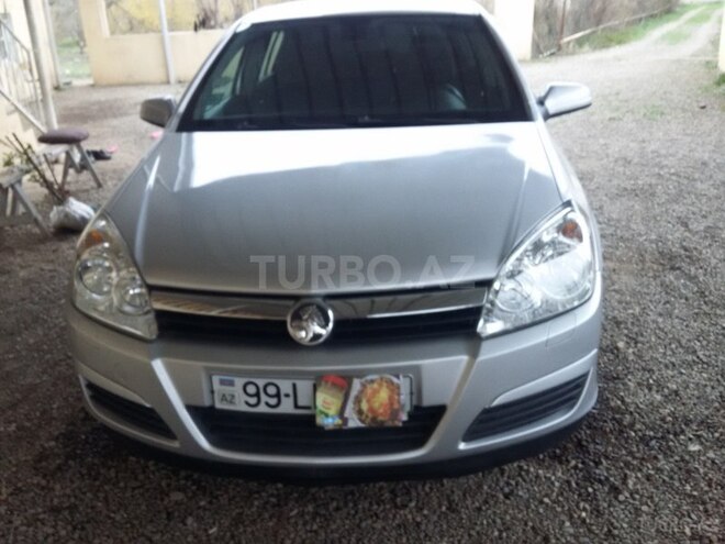 Opel Astra 2004, 199,000 km - 1.8 л - Bakı
