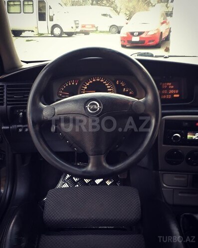 Opel Vectra 2001, 218,000 km - 1.6 л - Bakı
