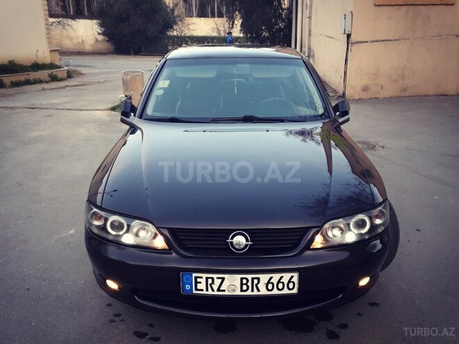 Opel Vectra 2001, 218,000 km - 1.6 л - Bakı