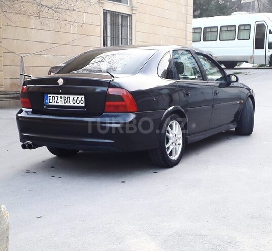 Opel Vectra 2001, 218,000 km - 1.6 л - Bakı