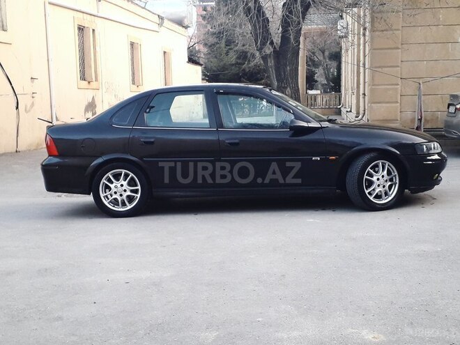 Opel Vectra 2001, 218,000 km - 1.6 л - Bakı