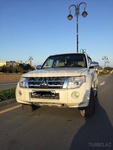 Mitsubishi Pajero 2008, 139,500 km - 3.0 л - Bakı