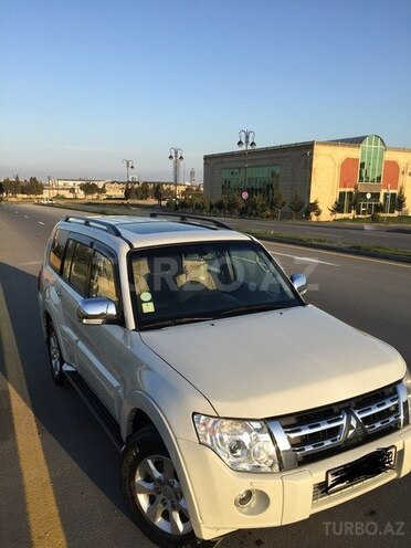 Mitsubishi Pajero 2008, 139,500 km - 3.0 л - Bakı