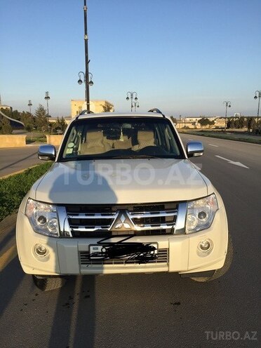 Mitsubishi Pajero 2008, 139,500 km - 3.0 л - Bakı