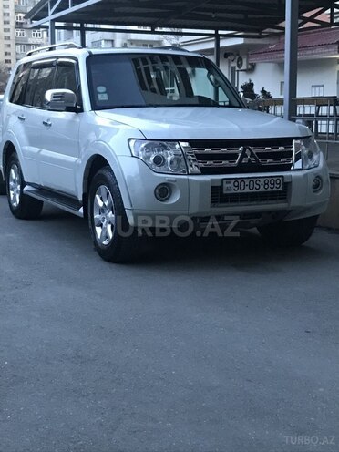 Mitsubishi Pajero 2008, 139,500 km - 3.0 л - Bakı