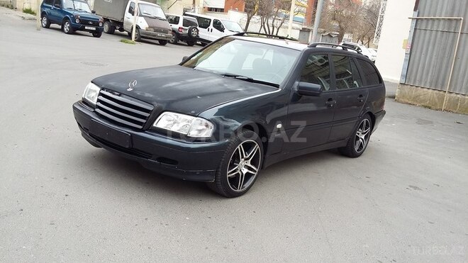 Mercedes C 180 1999, 266,000 km - 1.8 л - Bakı