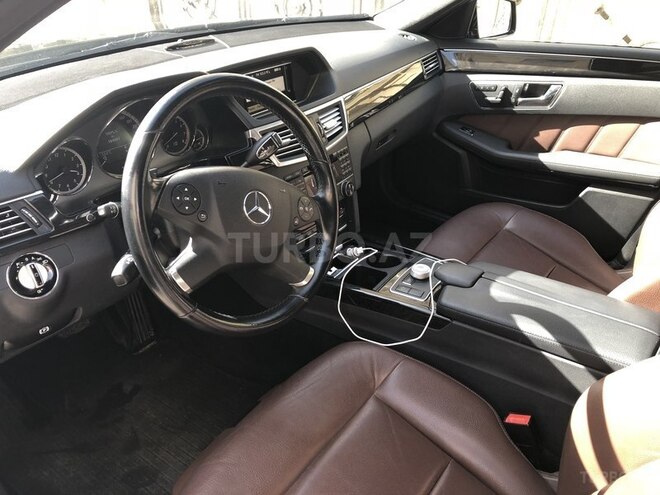 Mercedes E 300 2009, 185,000 km - 3.5 l - Bakı