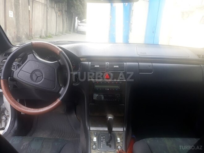 Mercedes E 230 1997, 440 km - 0.2 l - Bakı