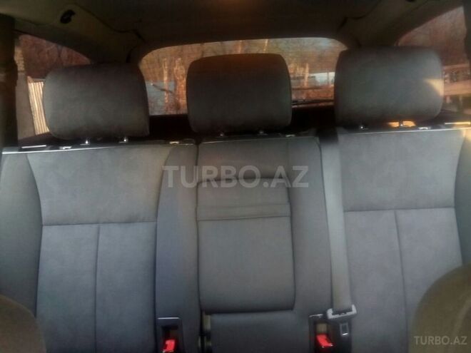 Mercedes E 220 2000, 373,000 km - 2.2 l - Qəbələ
