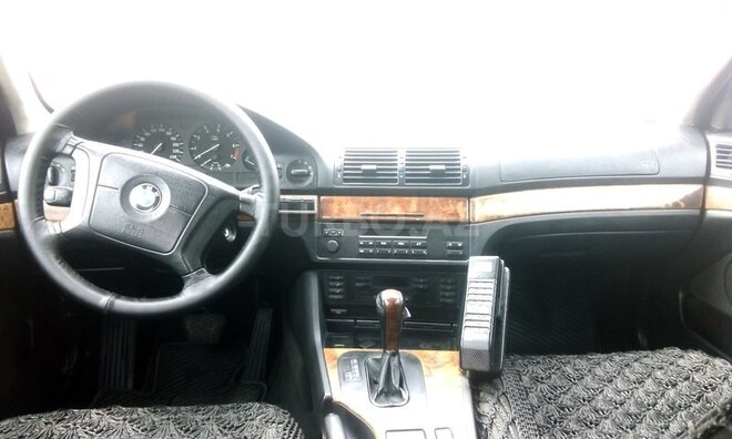 BMW 523 1997, 225,000 km - 2.3 l - Bakı