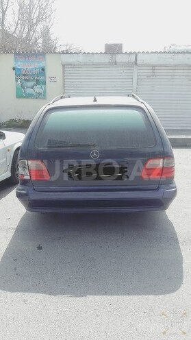 Mercedes E 240 2000, 296,000 km - 2.4 l - Sumqayıt