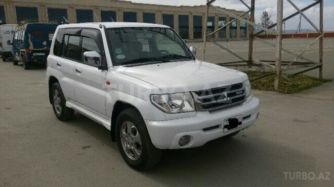 Mitsubishi Pajero io 2001, 184,534 km - 2.0 l - Gəncə