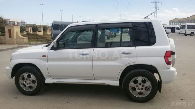 Mitsubishi Pajero io 2001, 184,534 km - 2.0 l - Gəncə