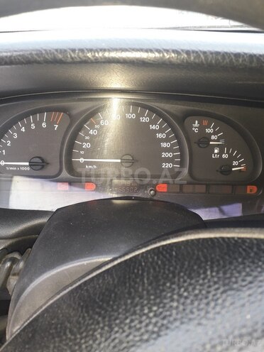 Opel Vectra 1998, 420,000 km - 1.6 l - Bakı