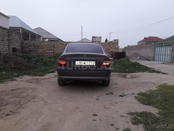 Opel Vectra 1998, 420,000 km - 1.6 l - Bakı