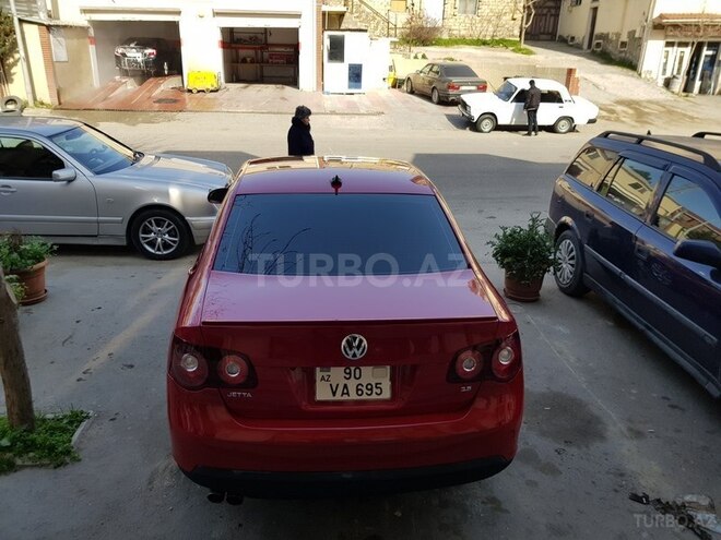 Volkswagen Jetta 2009, 155,850 km - 2.5 l - Bakı
