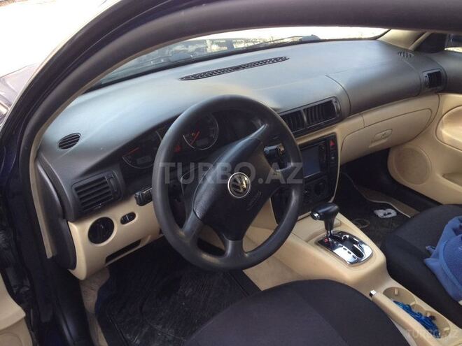 Volkswagen Passat 2001, 249,000 km - 1.8 л - Bakı