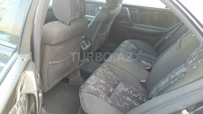 Mercedes E 230 1996, 306,000 km - 2.3 l - Bakı