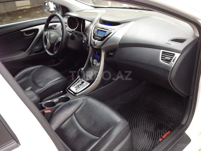Hyundai Elantra 2012, 83,000 km - 1.8 l - Bakı