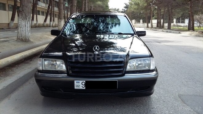 Mercedes C 180 1997, 220,000 km - 1.8 l - Bakı
